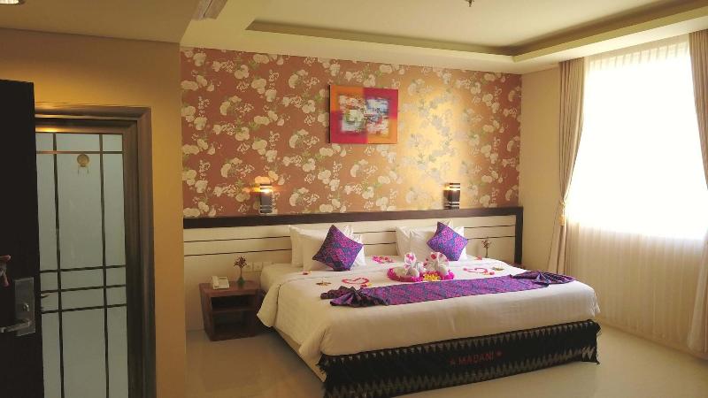 Grand Madani Hotel By Prasanthi Syariah - Oda