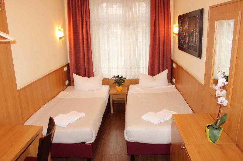 Altan Hotel - Oda