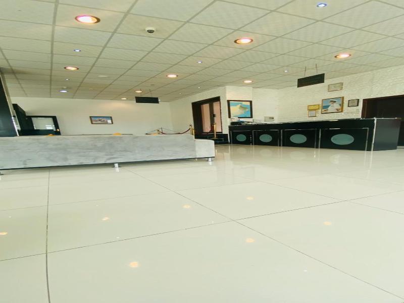 Al Multaqa Hotel - Lobi