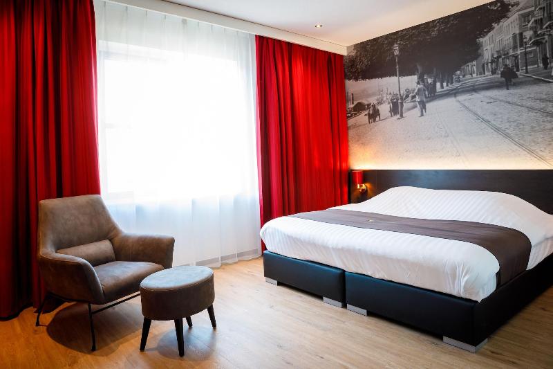Bastion Hotel Arnhem - Genel