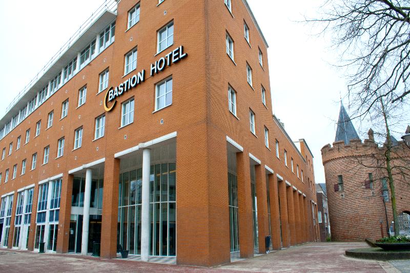 Bastion Hotel Arnhem - Genel