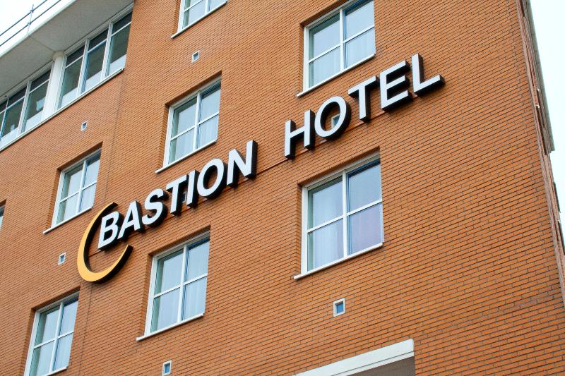 Bastion Hotel Arnhem - Genel