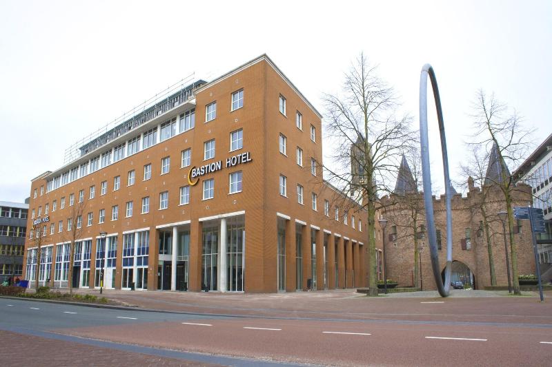 Bastion Hotel Arnhem - Genel