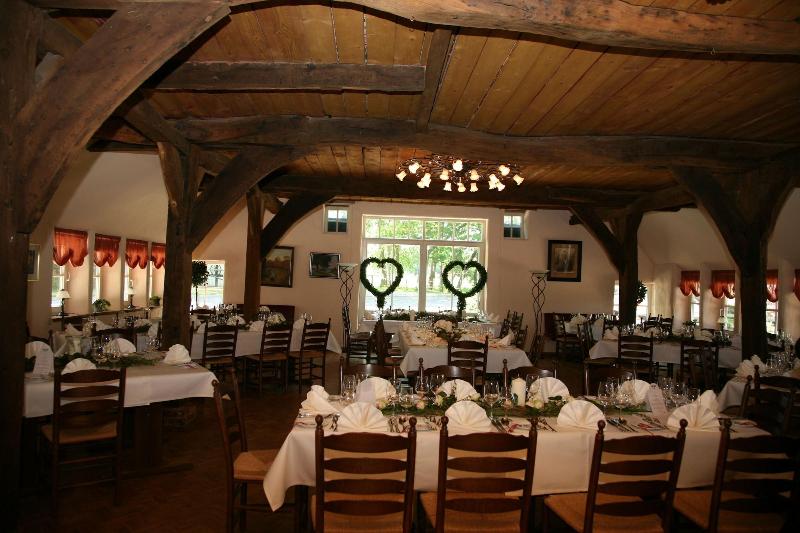 Dreimädelhaus Bremen Hotel & Restaurant - Aktivite