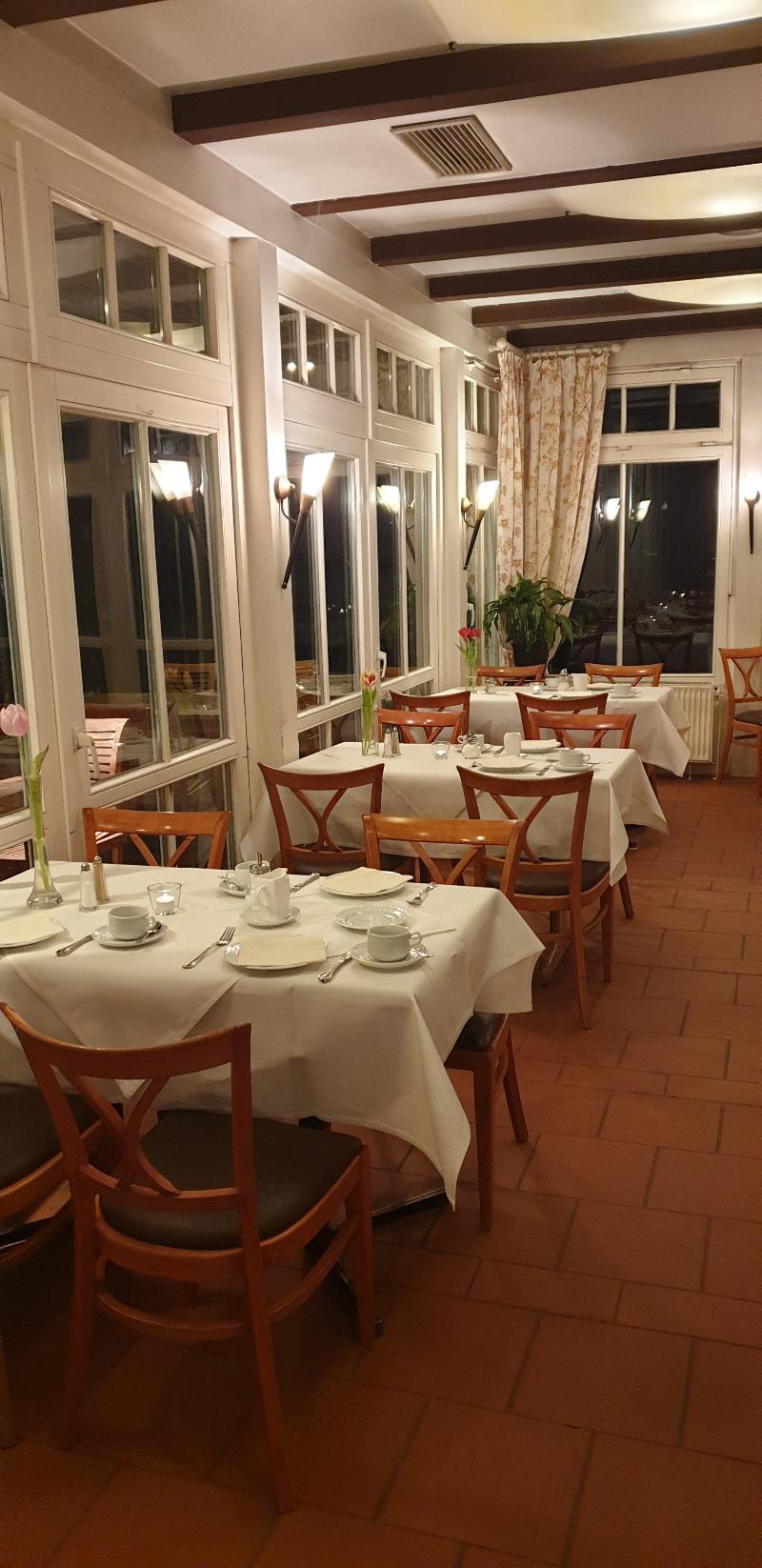 Dreimädelhaus Bremen Hotel & Restaurant - Restoran