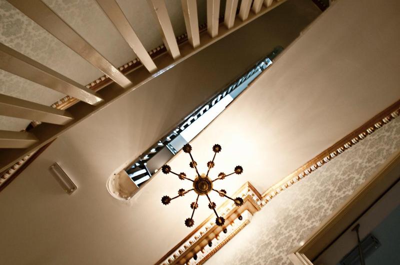 The Georgian Townhouse Hotel - Lobi
