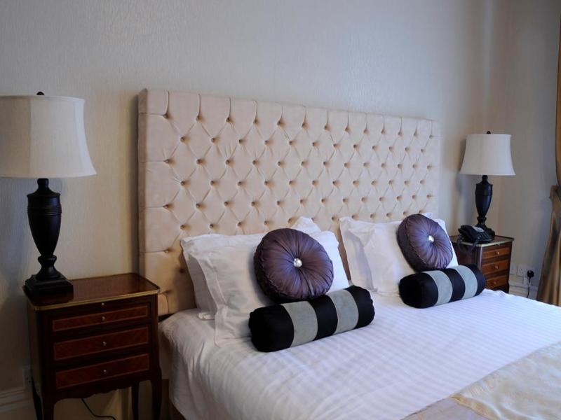 The Georgian Townhouse Hotel - Genel
