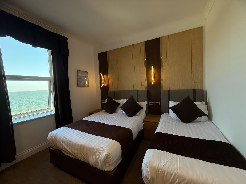 Four Saints Brig Y Don Hotel - Oda