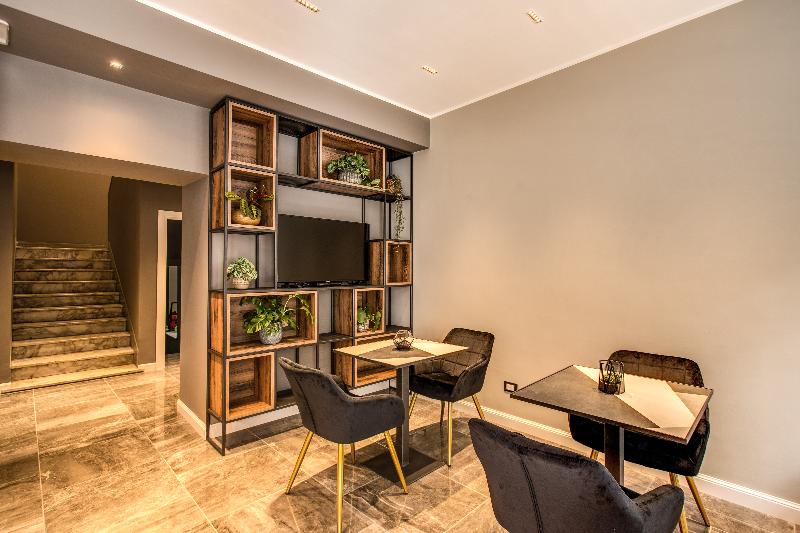 Apollo Boutique Hotel - Lobi