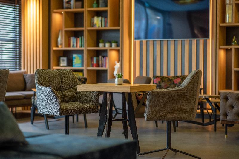 Arthotel ANA Munich Airport - Lobi