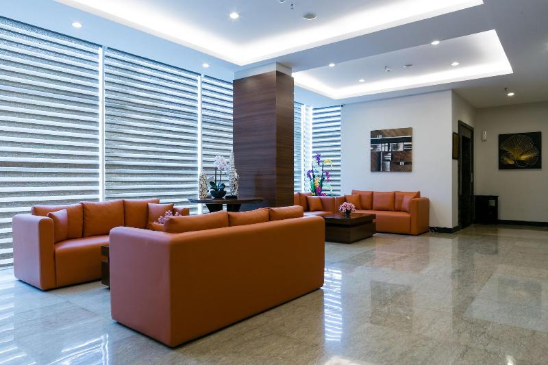 The One Hotel Makassar - Lobi