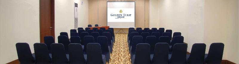 Golden Tulip Essential Makassar - Toplantı