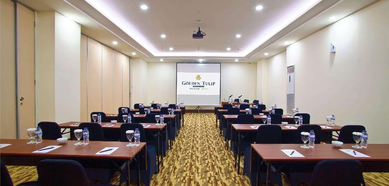 Golden Tulip Essential Makassar - Toplantı
