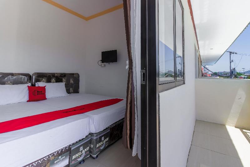 Formerly Reddoorz Near Sam Ratulangi Airport - Oda