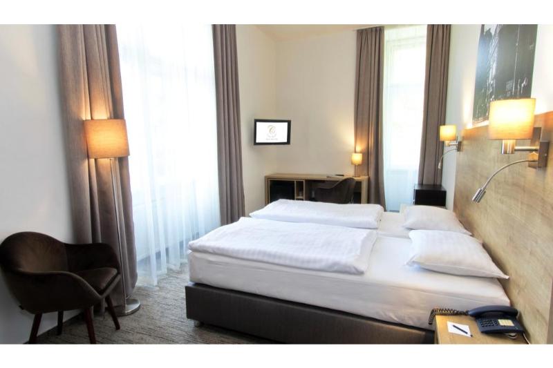 City Hotel Ring - Oda