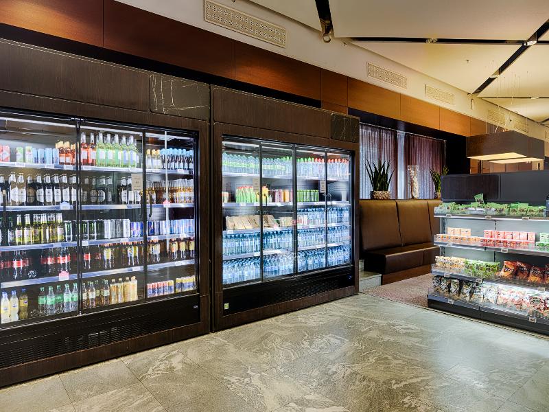 Park Inn by Radisson Berlin Alexanderplatz - Lobi