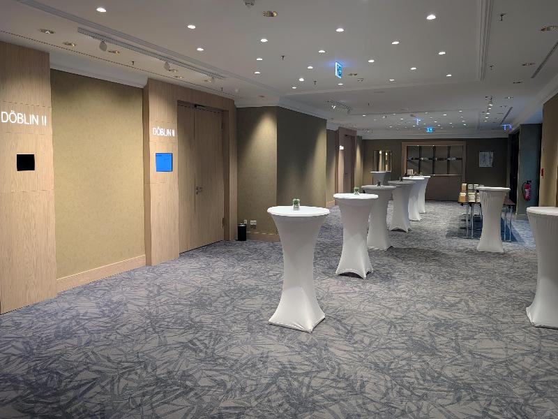 Park Inn by Radisson Berlin Alexanderplatz - Toplantı