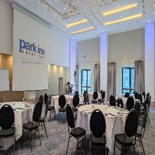Park Inn by Radisson Berlin Alexanderplatz fotoÄŸrafÄ±