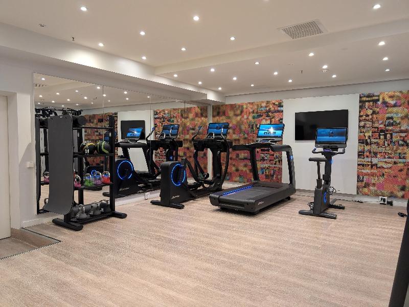 Park Inn by Radisson Berlin Alexanderplatz - Aktivite