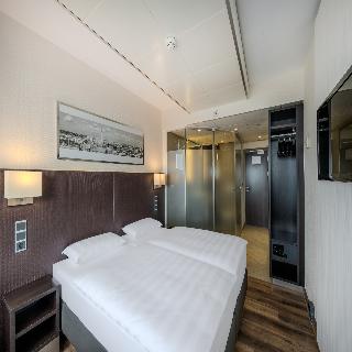 Park Inn by Radisson Berlin Alexanderplatz fotoÄŸrafÄ±