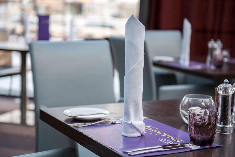 Park Inn by Radisson Berlin Alexanderplatz - Restoran