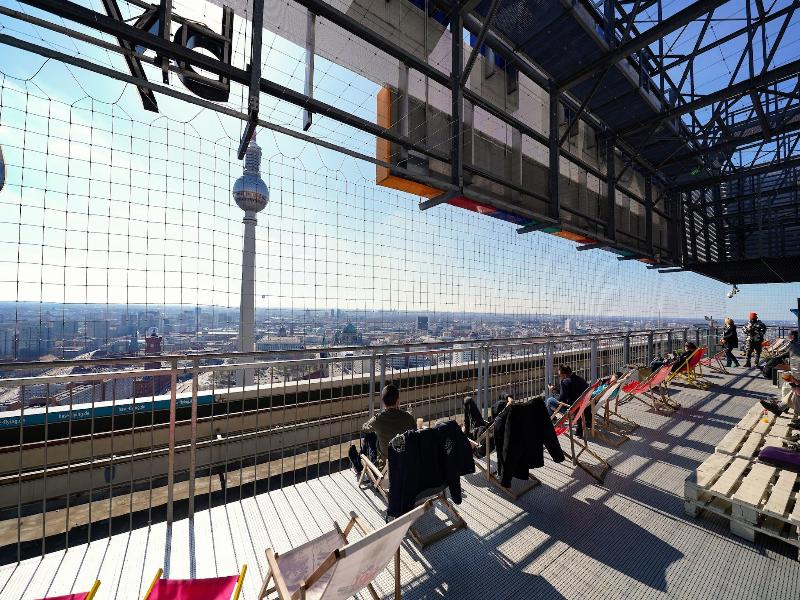 Park Inn by Radisson Berlin Alexanderplatz - Teras