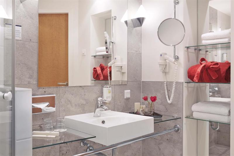 Best Western Premier Airporthotel Berlin - Oda