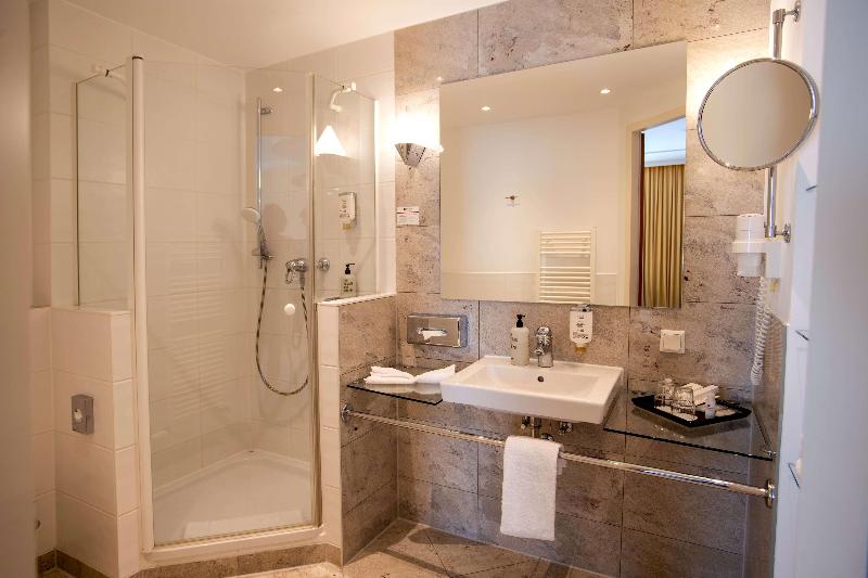 Best Western Premier Airporthotel Berlin - Oda