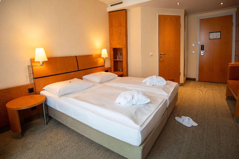 Best Western Premier Airporthotel Berlin - Oda