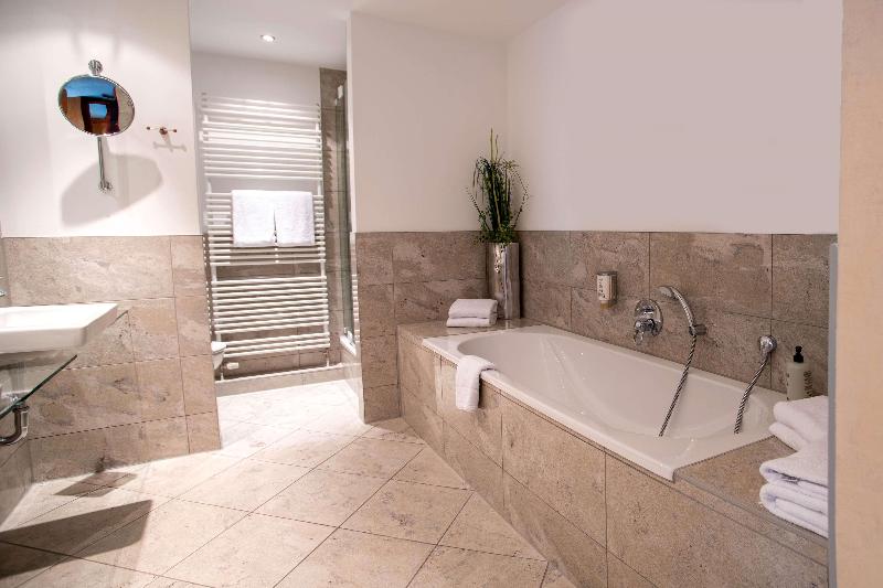 Best Western Premier Airporthotel Berlin - Oda