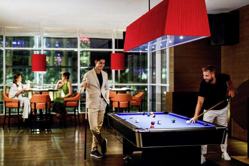 Pullman Doha West Bay - Bar