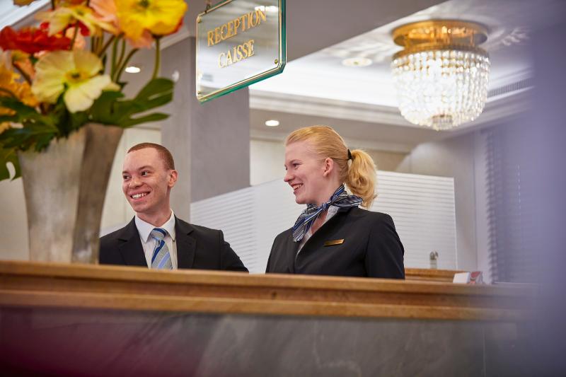Hotel Schweizerhof Zürich - Lobi