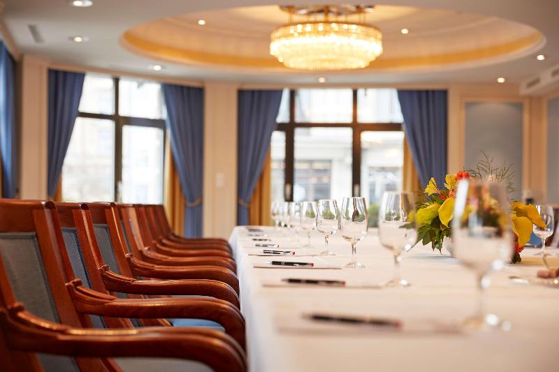 Hotel Schweizerhof Zürich - Toplantı