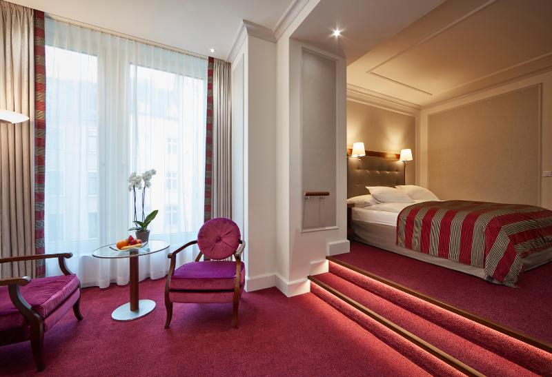 Hotel Schweizerhof Zürich - Oda