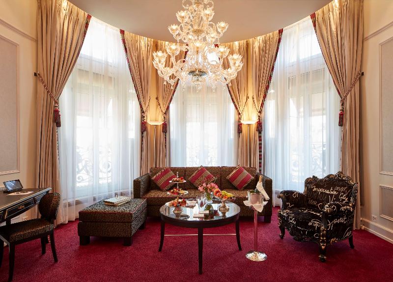 Hotel Schweizerhof Zürich - Oda