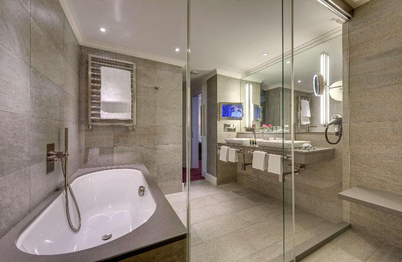 Hotel Schweizerhof Zürich - Oda