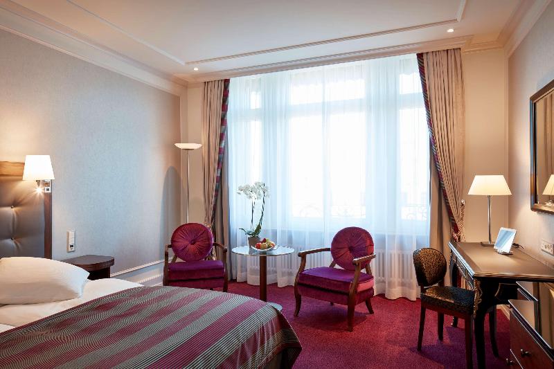 Hotel Schweizerhof Zürich - Oda