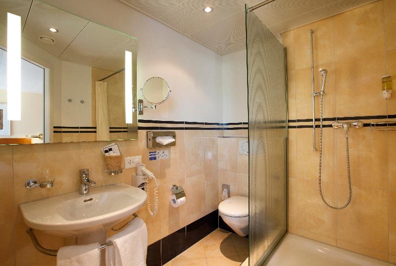 Engimatt City-Gardenhotel - Oda