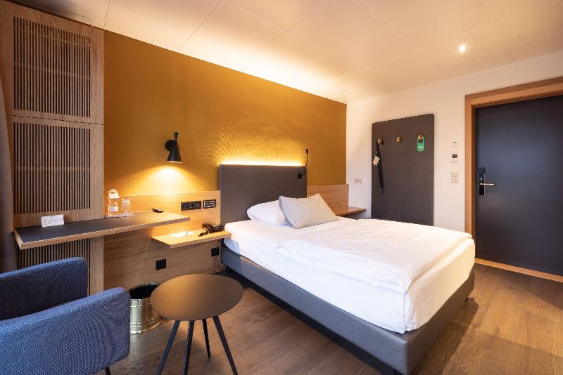 Engimatt City-Gardenhotel - Oda