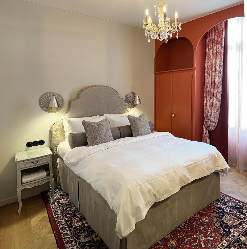 Romantik Hotel Europe - Oda