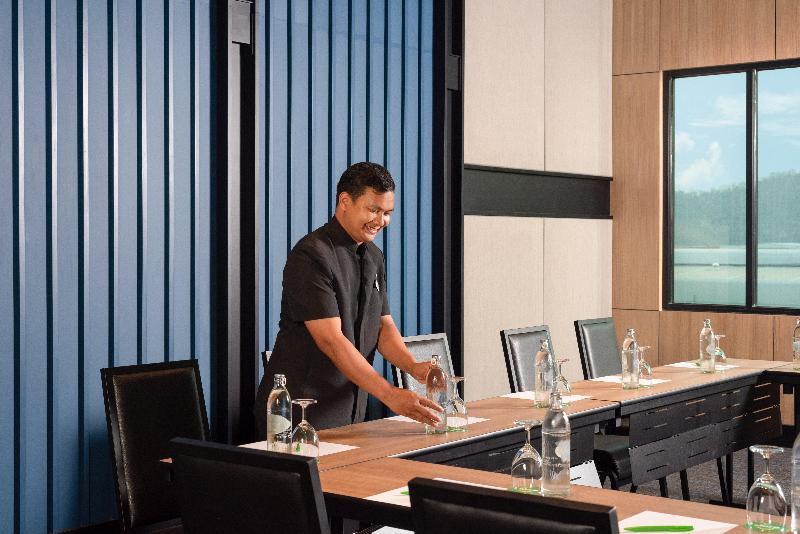 Holiday Inn & Suites Siracha Laemchabang - Toplantı