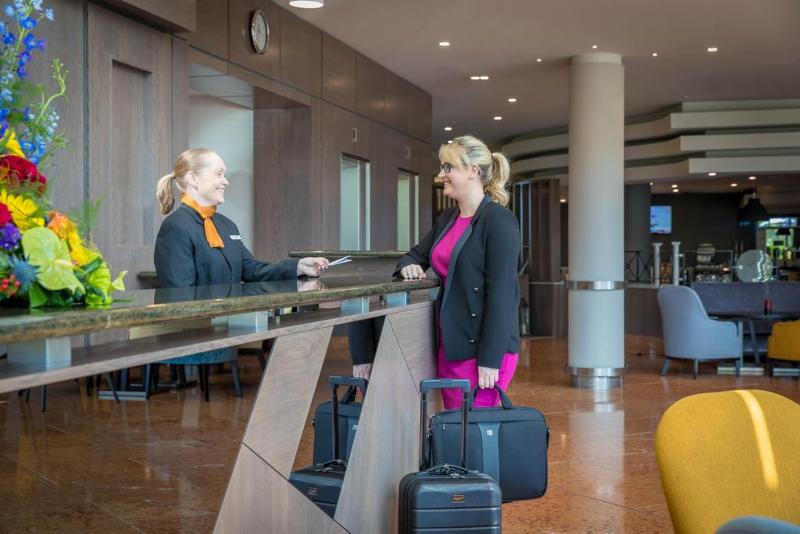 Maldron Belfast International Airport - Lobi