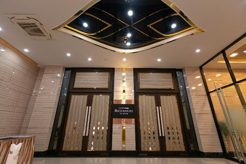 Grand Ratchapruek Hotel by ZUZU - Toplantı