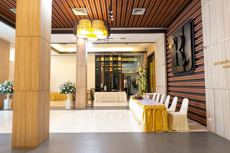 Grand Ratchapruek Hotel by ZUZU - Toplantı
