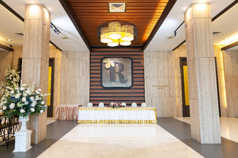 Grand Ratchapruek Hotel by ZUZU - Toplantı
