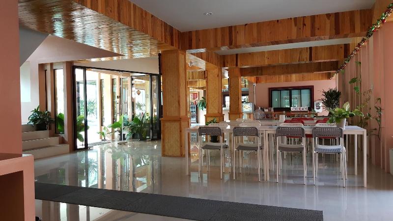 Jantima Place At Amphawa - Lobi