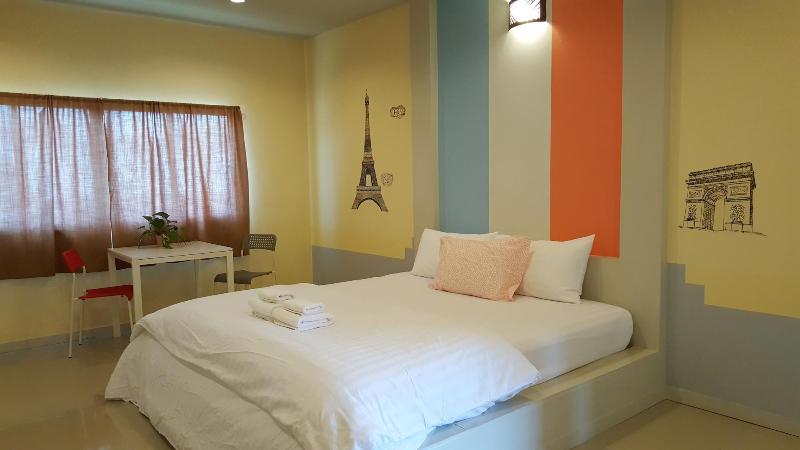 Jantima Place At Amphawa - Oda