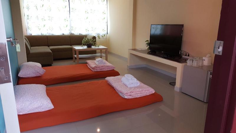 Jantima Place At Amphawa - Oda