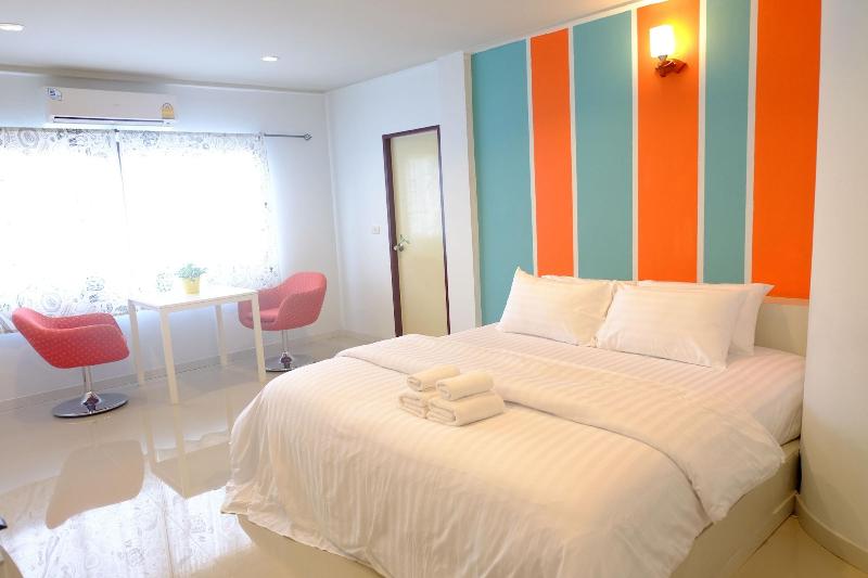 Jantima Place At Amphawa - Oda
