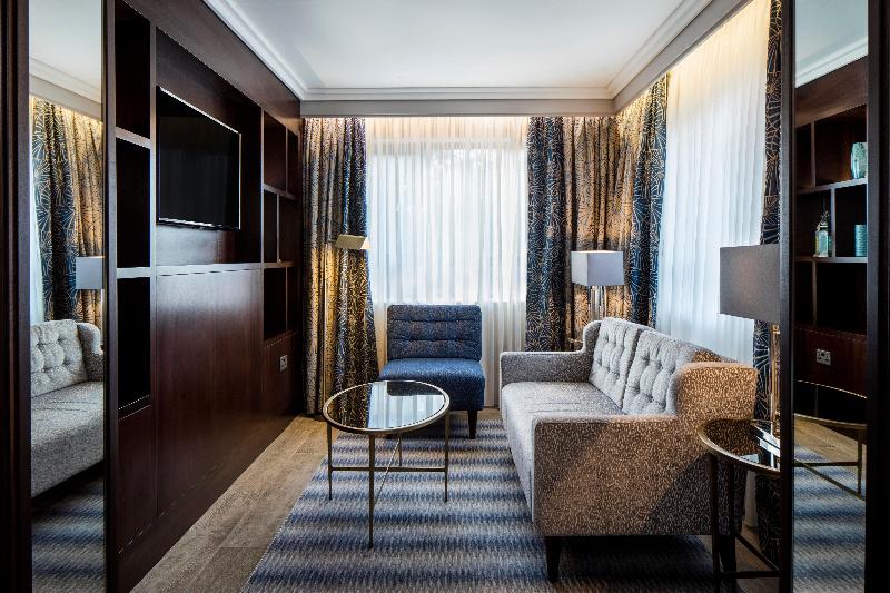 Crowne Plaza Belfast - Oda